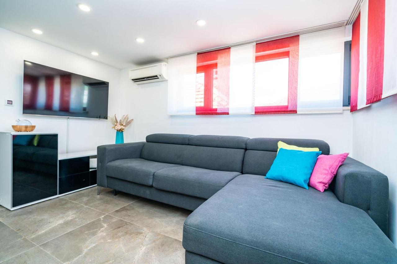 Oasis Apartment Ragusa Esterno foto
